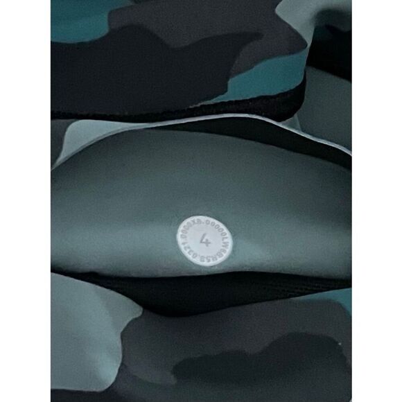 Lululemon Base Pace High-Rise Crop 23" - Picture 5 of 6